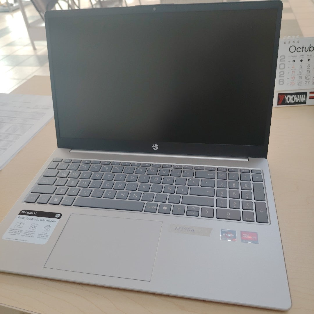 LAPTOP HP 15-FC0372LA (2026) 512 GB SSD 16 GB RAM (SEMINUEVO)
