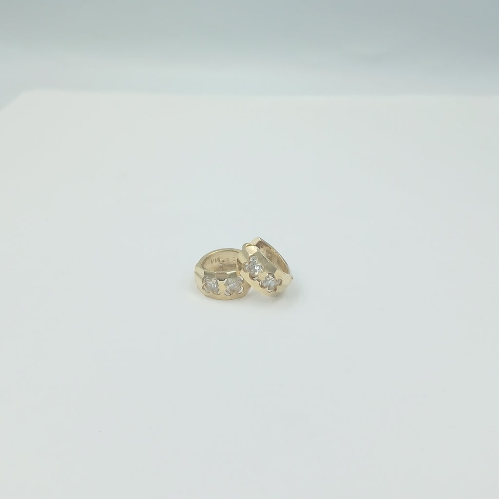 ARETES PAR ORO 14 K 2.6 GRMS (SEMINUEVO)