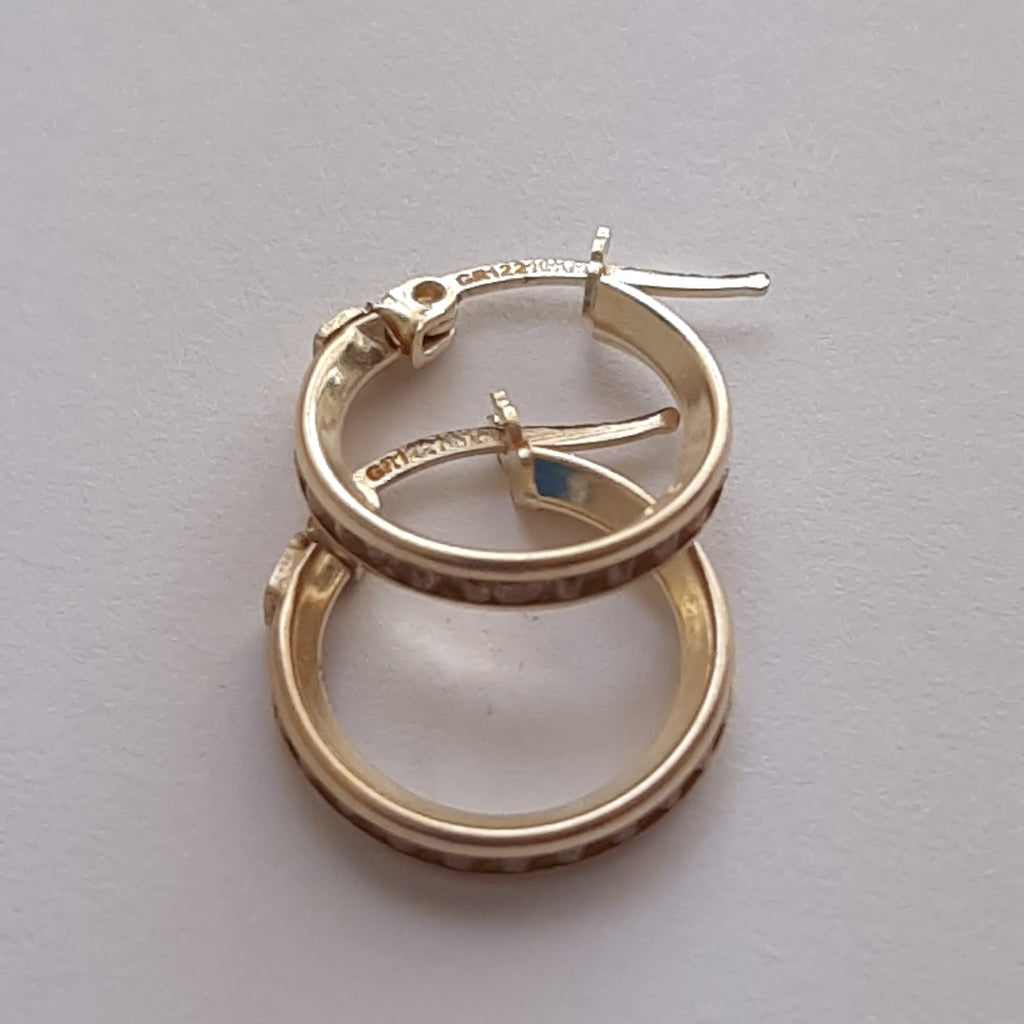 ARRACADAS PAR ORO 10 K 1,30 GRMS (SEMINUEVO)