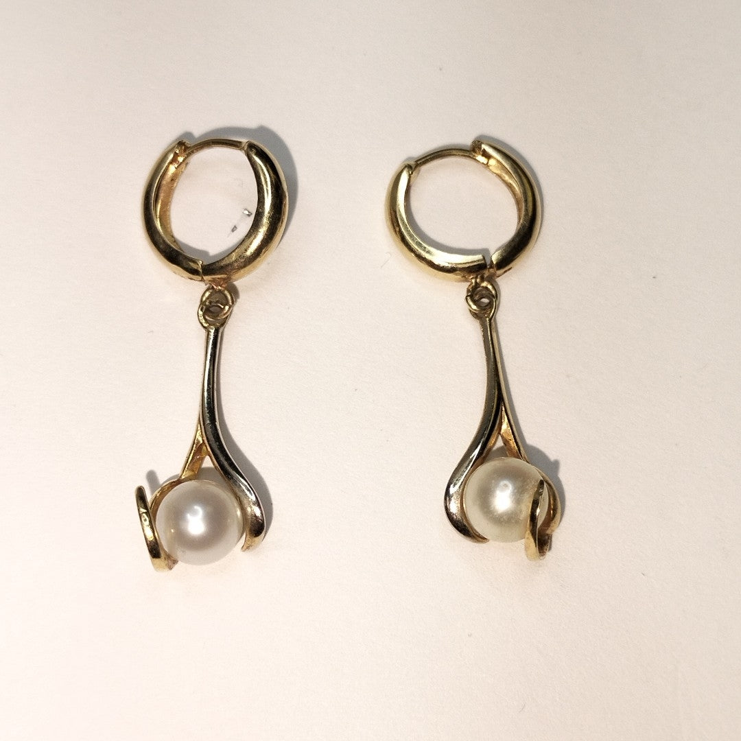 ARETES PAR ORO 14 K 3.8 GRMS (SEMINUEVO)