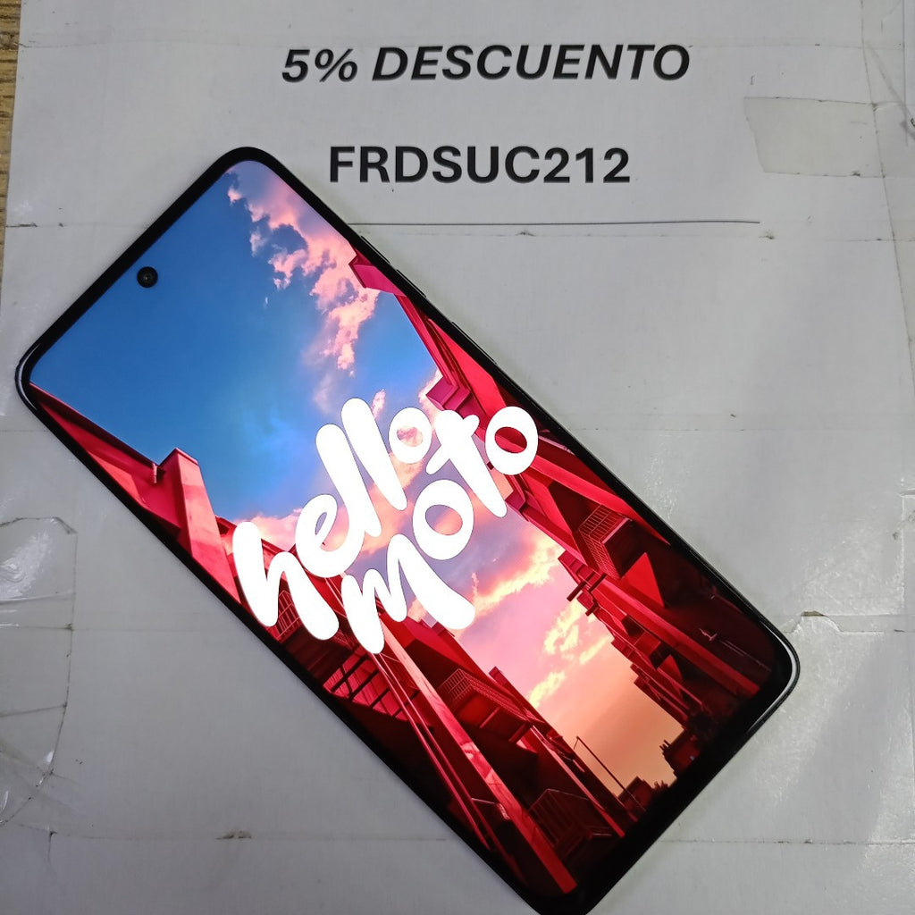 CELULAR MOTOROLA MOTO G15 XT2521-2 (2025) 256 GB 4 GB RAM (SEMINUEVO)