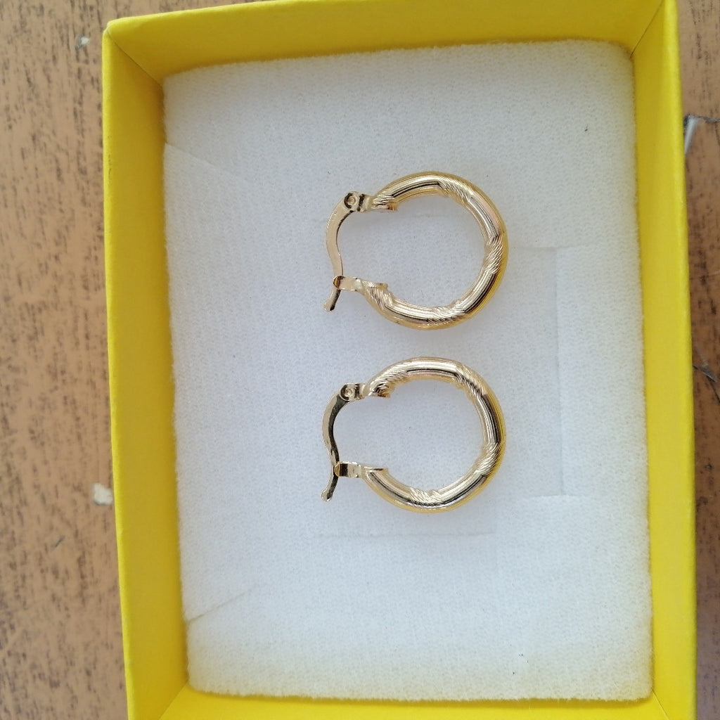 ARETES TEJIDO ARRACADAS CON DISEÑO 14K 2.7 GR (NUEVO)