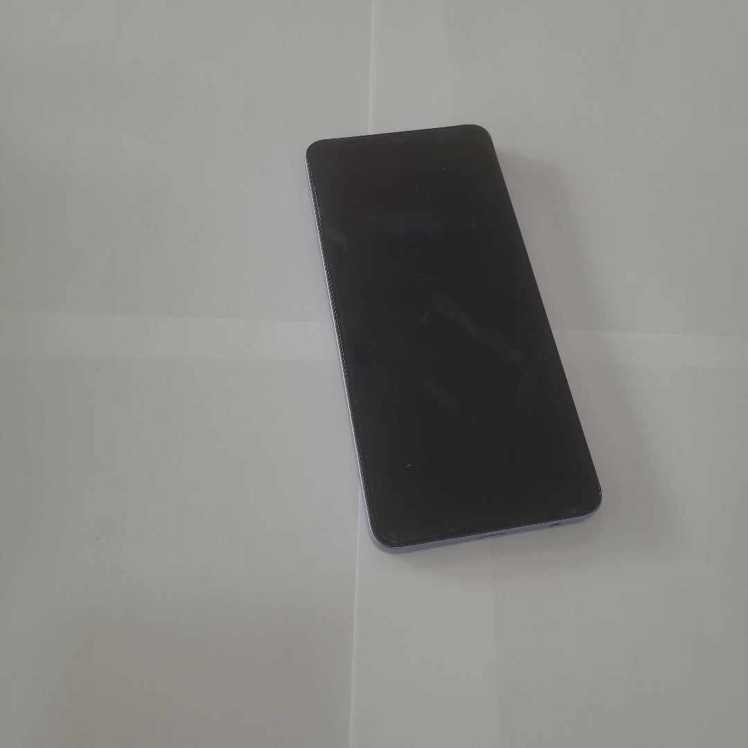 CELULAR VIVO Y05 V2556 (2026) 128 GB 4 GB RAM (SEMINUEVO)