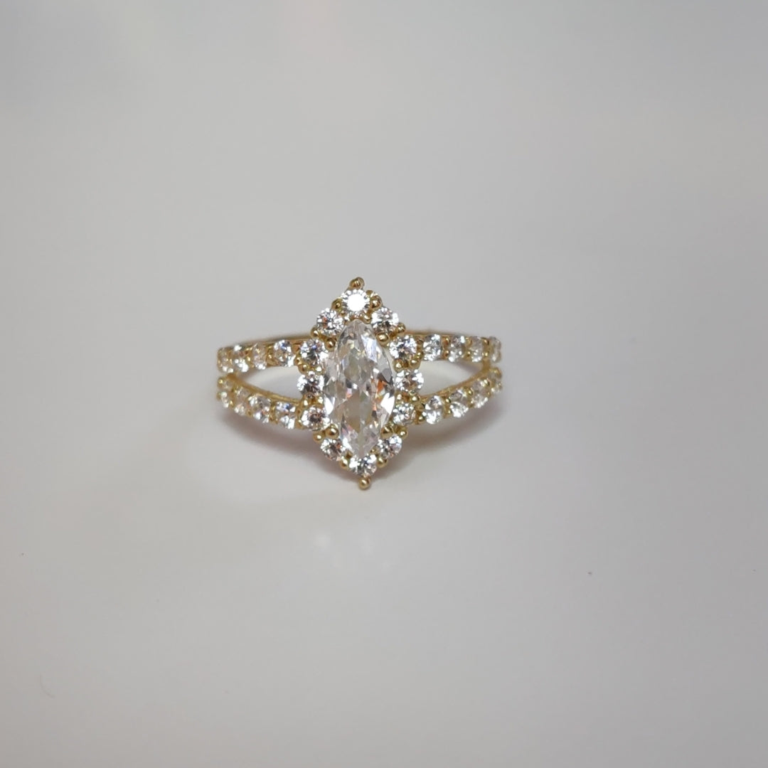 ANILLO PIEDRA OVALO 14K 6.5 TALLA 2.1 GR ADP 69 (NUEVO)