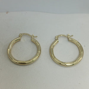 ARETES TEJIDO ARRACADAS BISELADAS 14K 3.8 GR (NUEVO)
