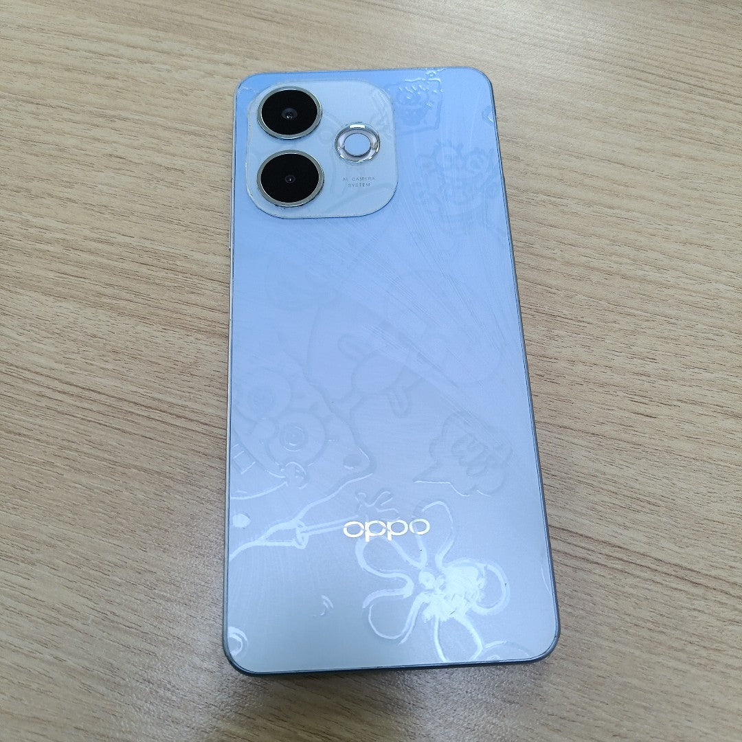 CELULAR OPPO A5 PRO CPH2711 (2025) 256 GB 8 GB RAM (SEMINUEVO)