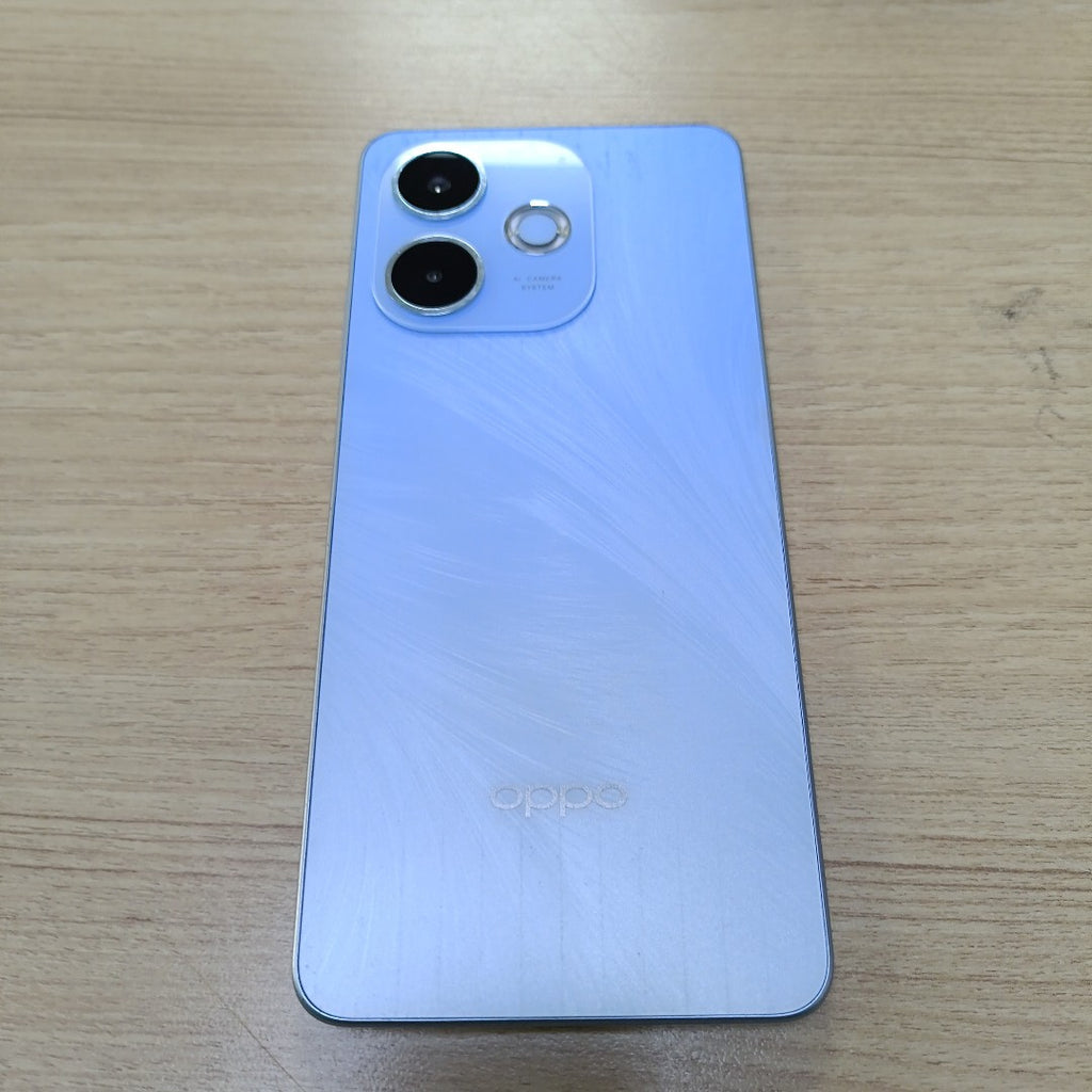 CELULAR OPPO A5 PRO CPH2711 (2025) 256 GB 8 GB RAM (SEMINUEVO)