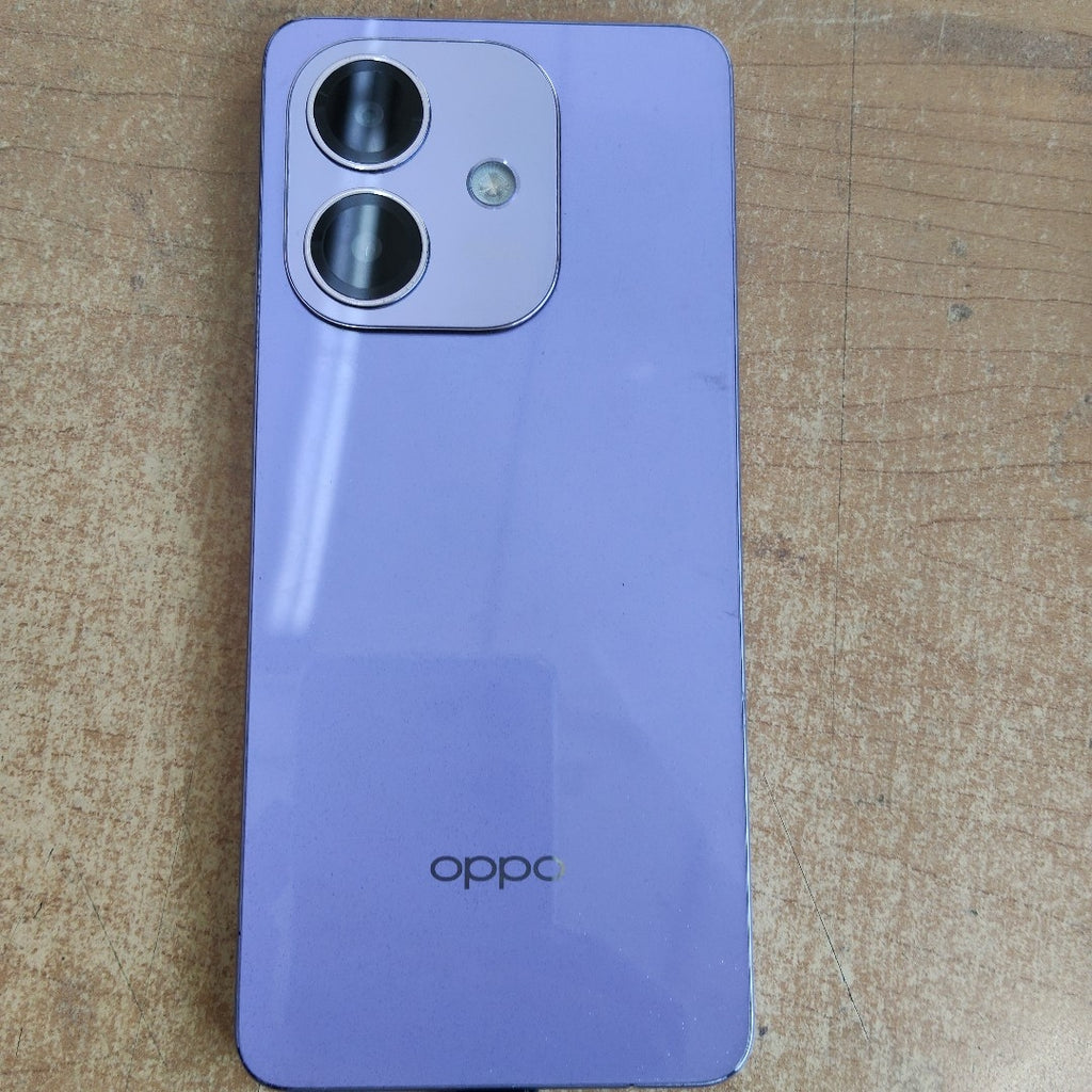 CELULAR OPPO A40 CPH2669 (2024) 256 GB 4 GB RAM (SEMINUEVO)