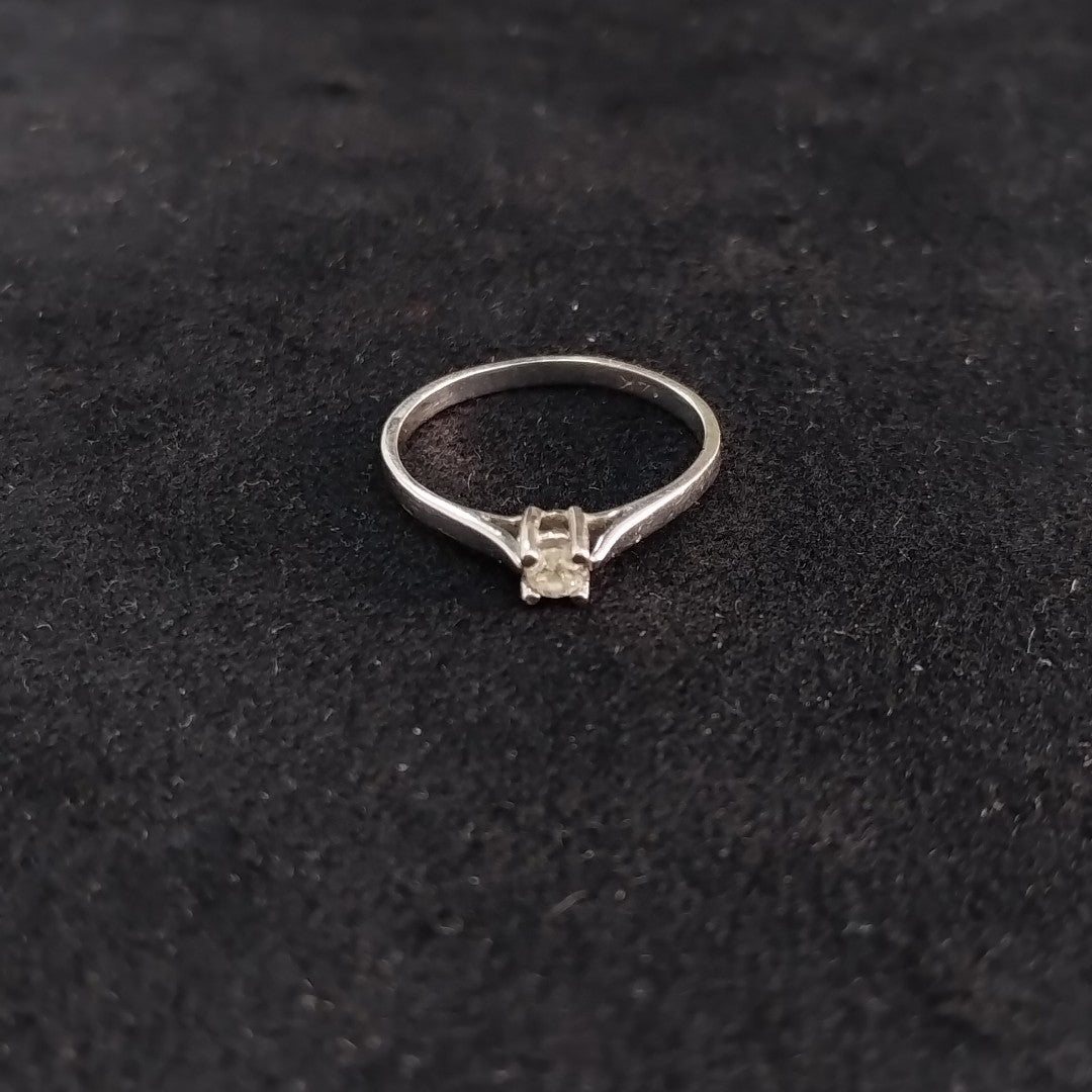 ANILLITO ORO BLANCO 14 K 1.6 GRMS (SEMINUEVO)