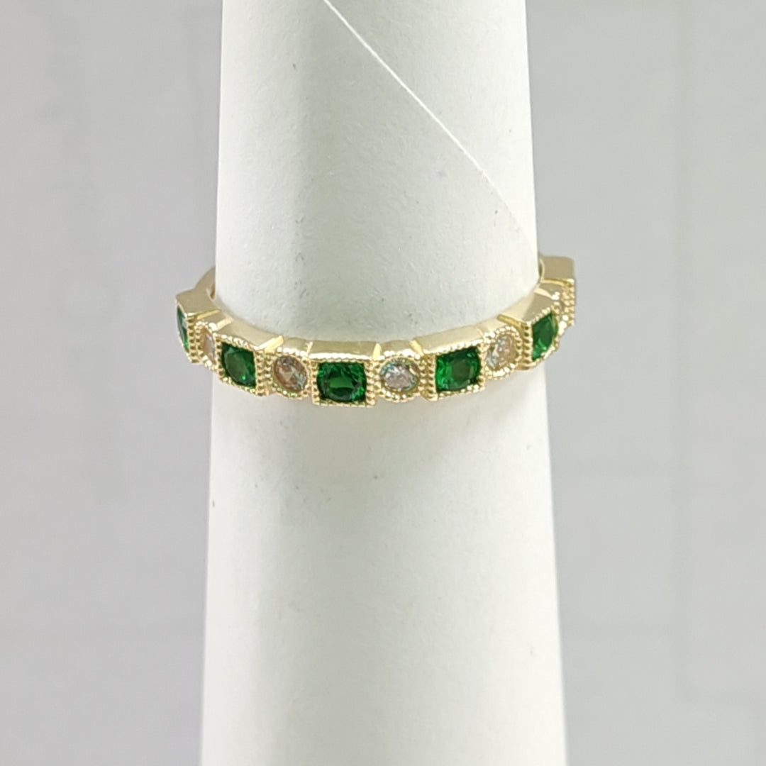 ANILLITO CON CIRCONIAS Y PIEDRAS COLOR VERDE 14K 8 TALLA 1.5 GR ADR 116 (NUEVO)