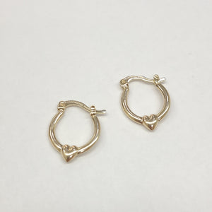 ARETES ARRACADAS FIG CORAZON 14K 1.1 GR AC 61 (NUEVO)