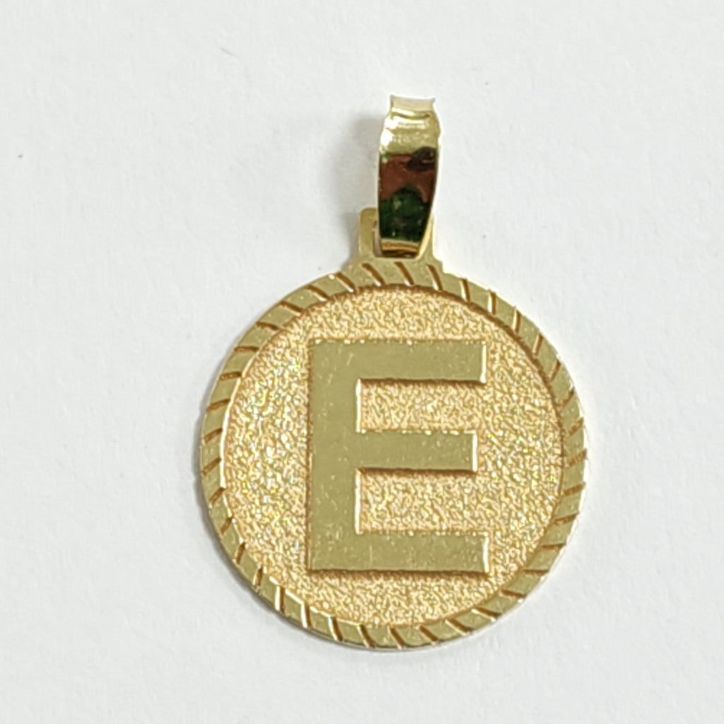 DIJE INICIAL E 14K 1.3 GR DLO 06 E (NUEVO)