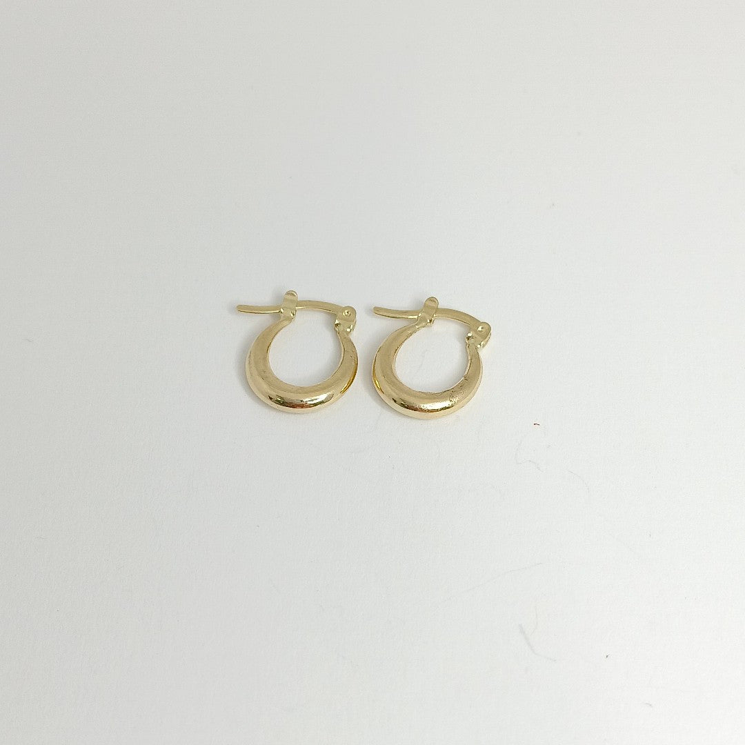 ARETES ARRACADAS LISA CHICA 14K 1.1 GR AC 81 (NUEVO)