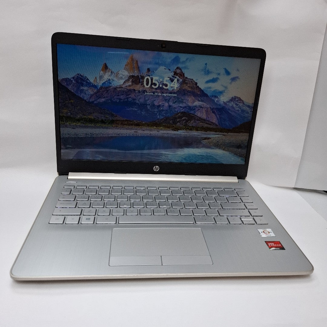 LAPTOP HP 14-DK1514LA (2021) (SEMINUEVO)