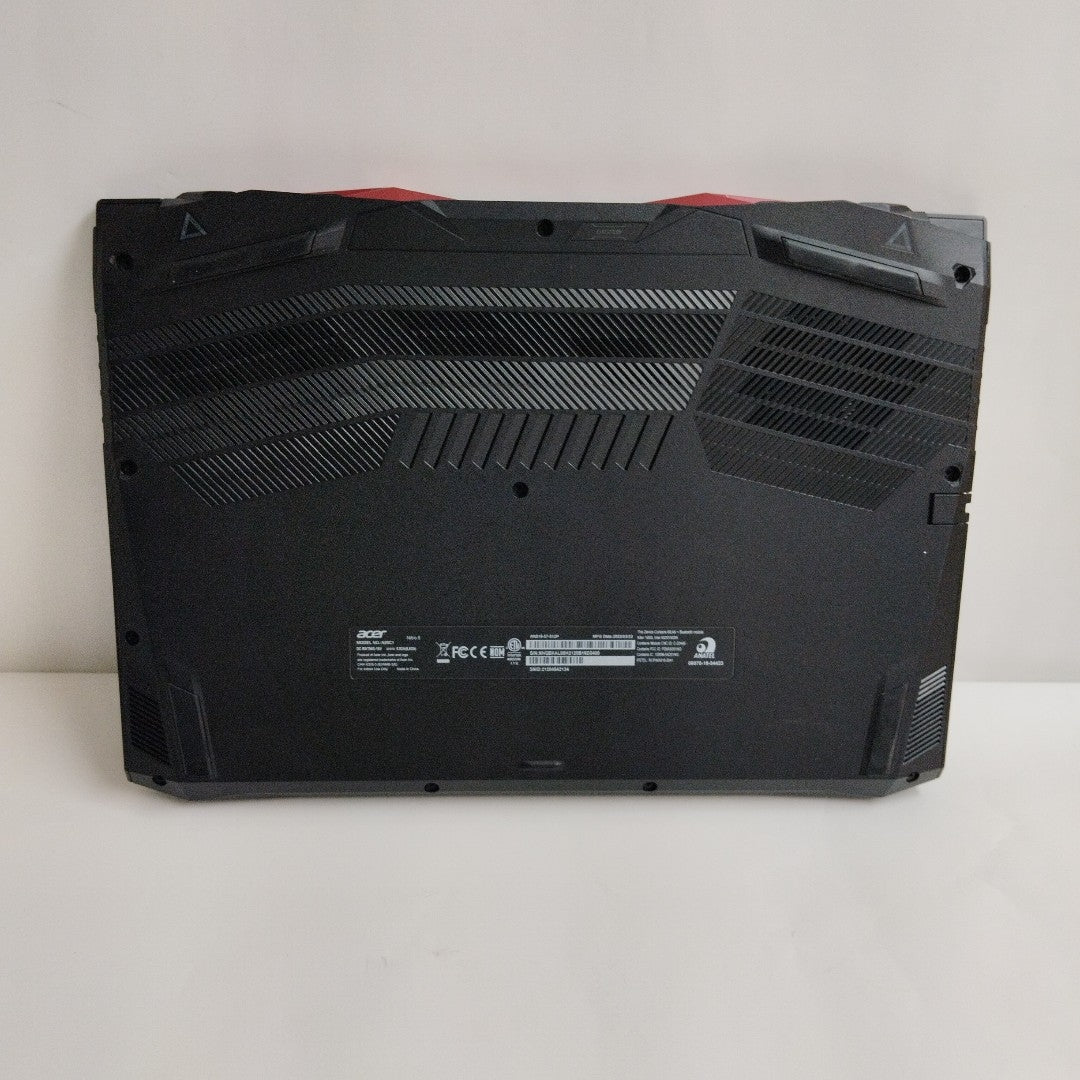 LAPTOP ACER NITRO 5 AN515-57-512P (2022) (SEMINUEVO)