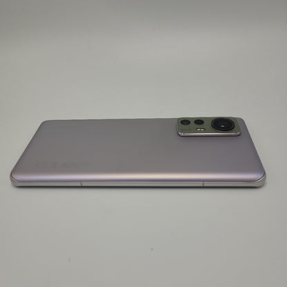 CELULAR XIAOMI 12 2201123G (SEMINUEVO)