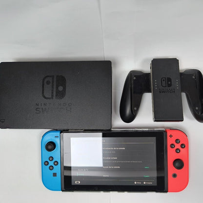 CONSOLA DE VIDEOJUEGO NINTENDO SWITCH (SEMINUEVO)