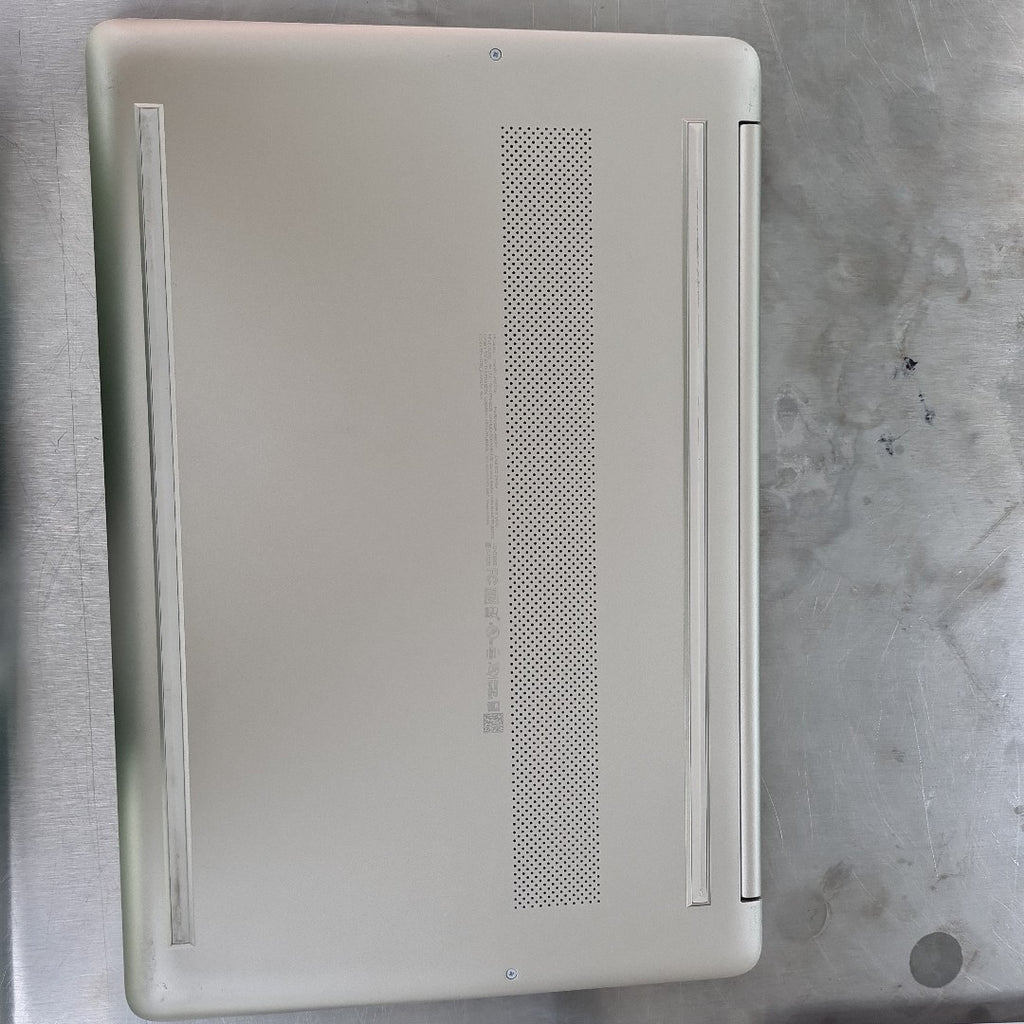 LAPTOP HP 15-EF2505LA (2023) (SEMINUEVO)