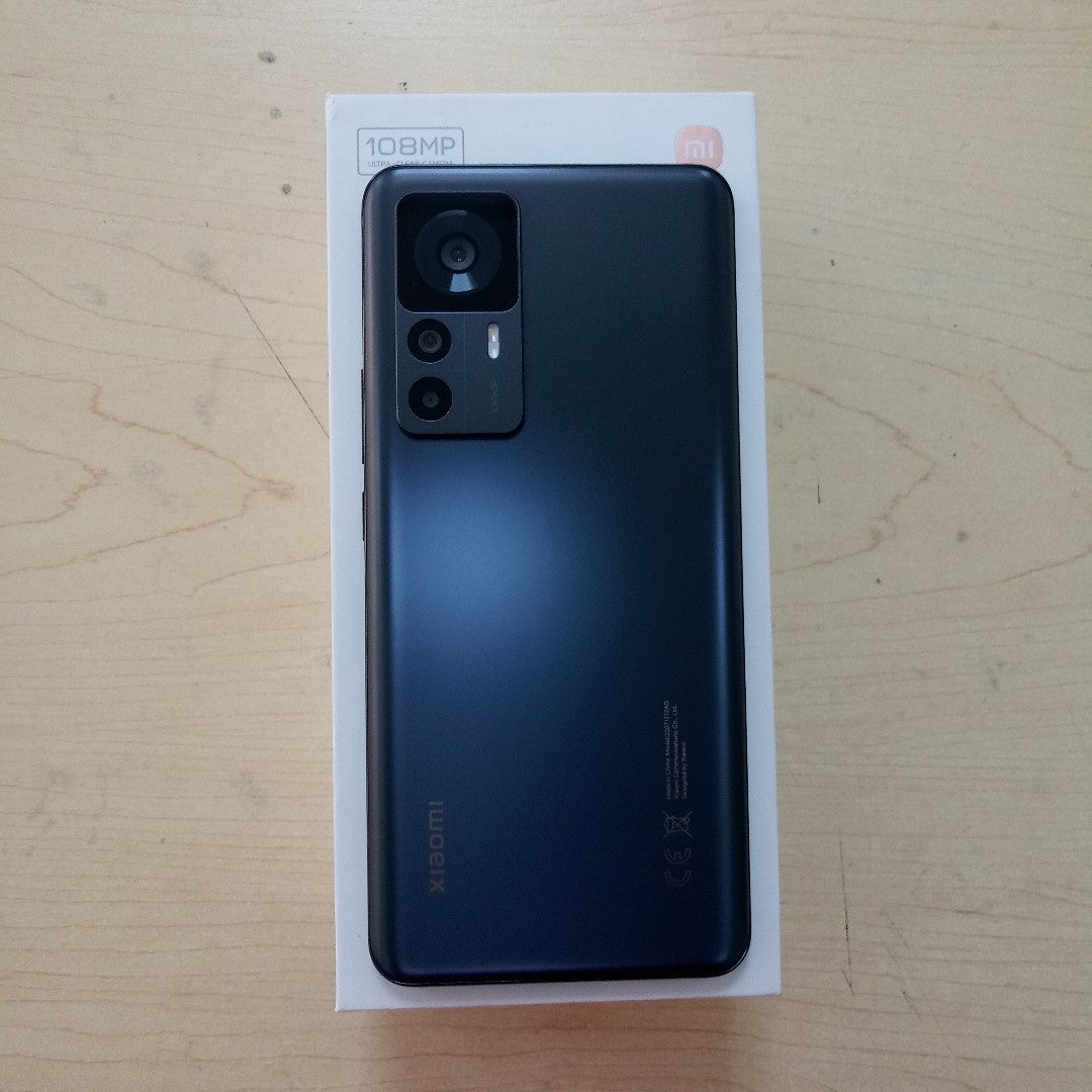 CELULAR XIAOMI 12T 22071212AG 256 GB 8 GB RAM (SEMINUEVO)