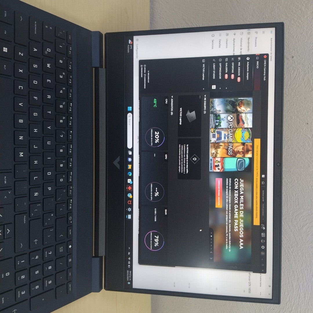 LAPTOP HP VICTUS 16-D0503LA (2022) 256 GB SSD 8 GB RAM (SEMINUEVO)