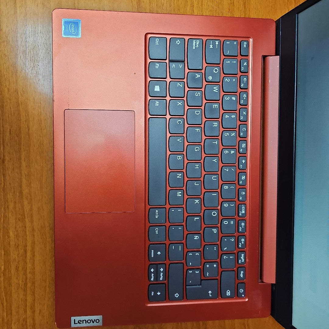 LAPTOP LENOVO IDEAPAD 1 14IGL05 (2021) 64 GB SSD 4 GB RAM (SEMINUEVO)