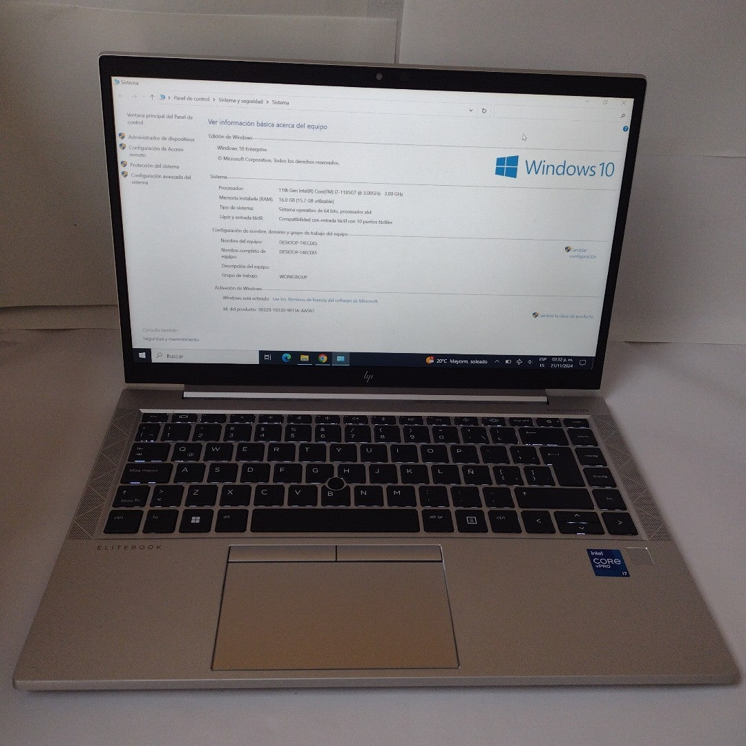 LAPTOP HP ELITEBOOK 840 G8 (2022) 256 GB SSD 16 GB RAM (SEMINUEVO)