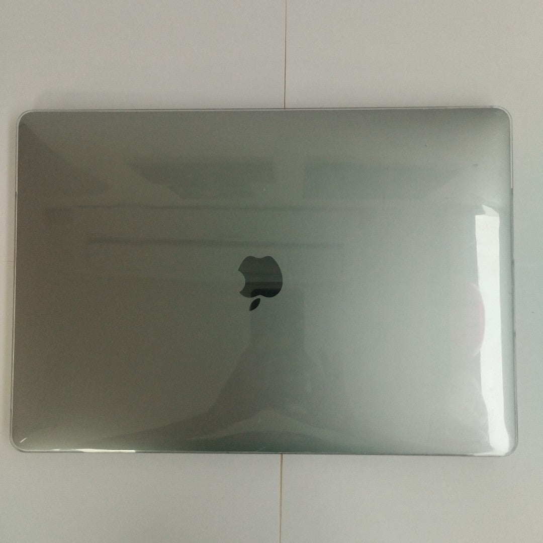 LAPTOP APPLE MACBOOK PRO 15&quot; 2018 2.9 A1990 512 GB SSD 32 GB RAM (SEMINUEVO)