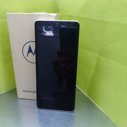 CELULAR MOTOROLA EDGE 30 FUSION XT2243-1 256 GB 12 GB RAM (SEMINUEVO)