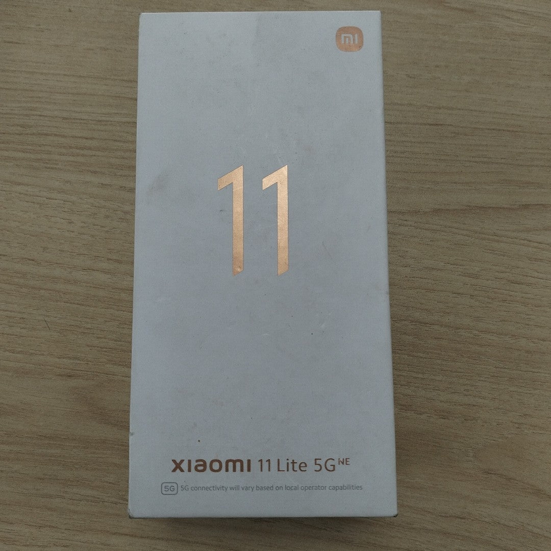 CELULAR XIAOMI MI 11 LITE 5G NE 2109119DG 128 GB 6 GB RAM (SEMINUEVO)