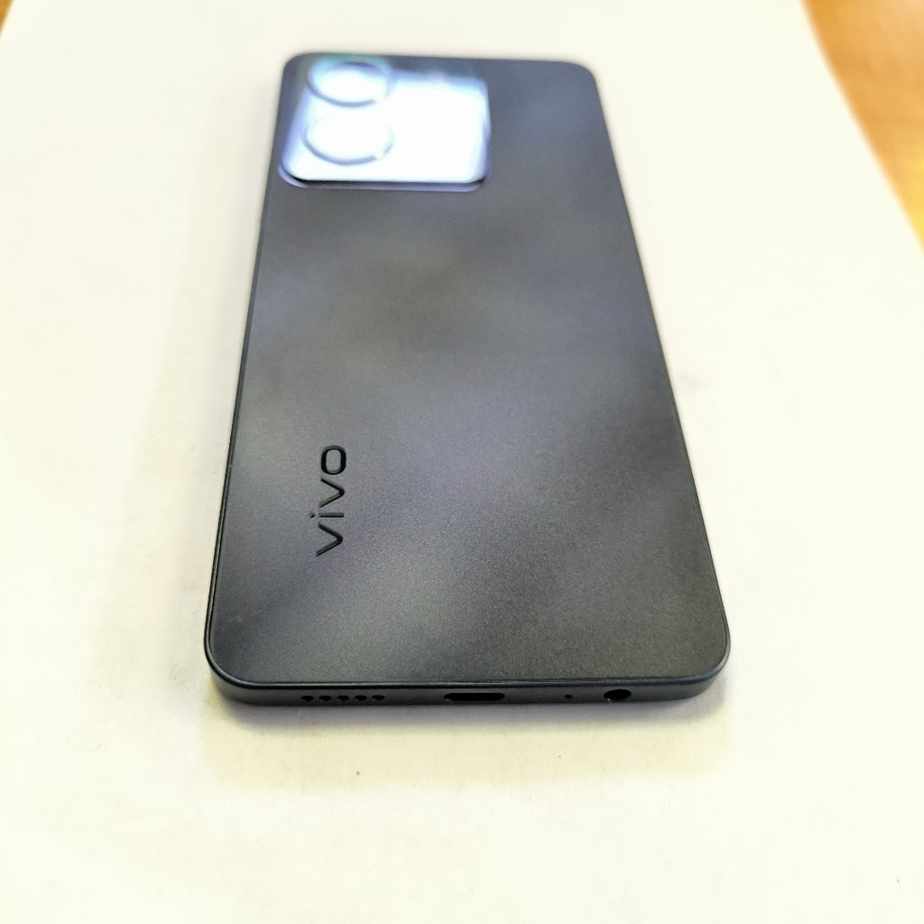 CELULAR VIVO Y36 V2247 128 GB 8 GB RAM (SEMINUEVO)