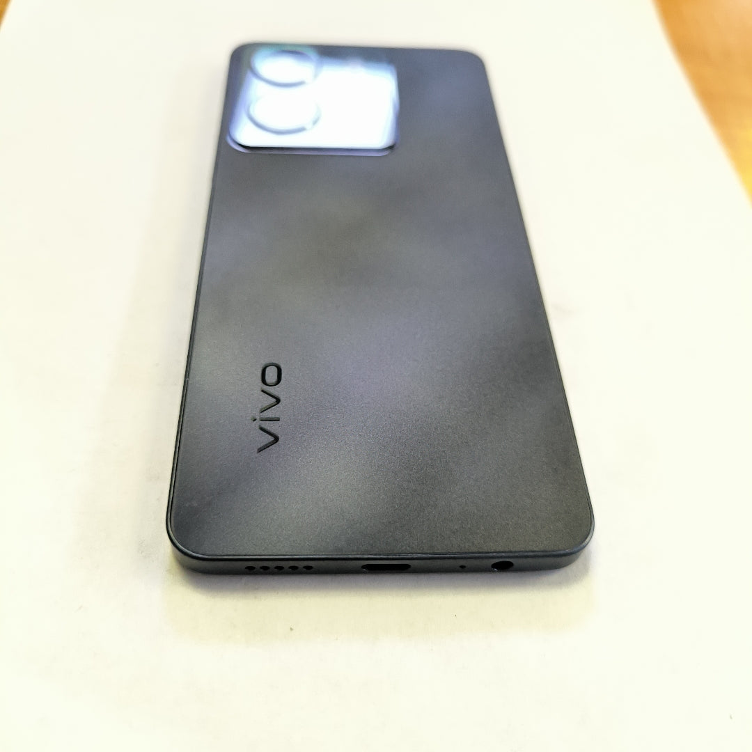 CELULAR VIVO Y36 V2247 128 GB 8 GB RAM (SEMINUEVO)
