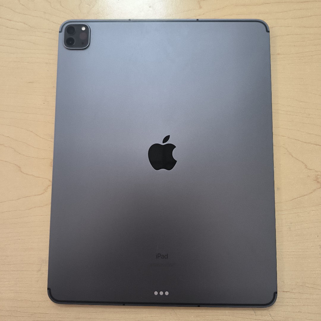 TABLETA APPLE IPAD PRO 5 12.9" A2379 256 GB 8 GB RAM (SEMINUEVO)