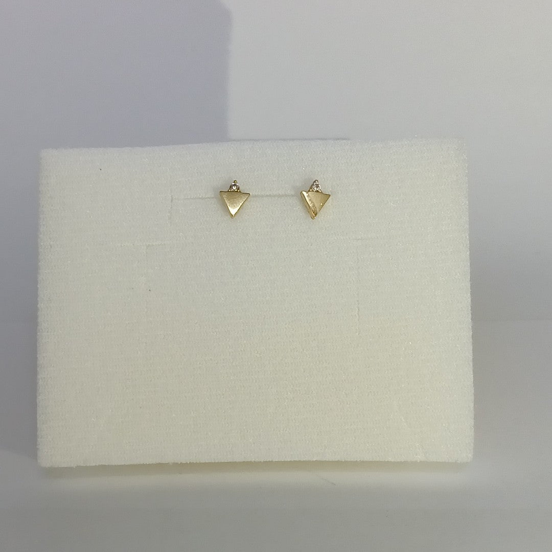 10350BRO00000B886 FRD6 BROQUEL DE TRIANGULO CON UNA CIRCONIA ORO 14K 1GRS (NUEVO)