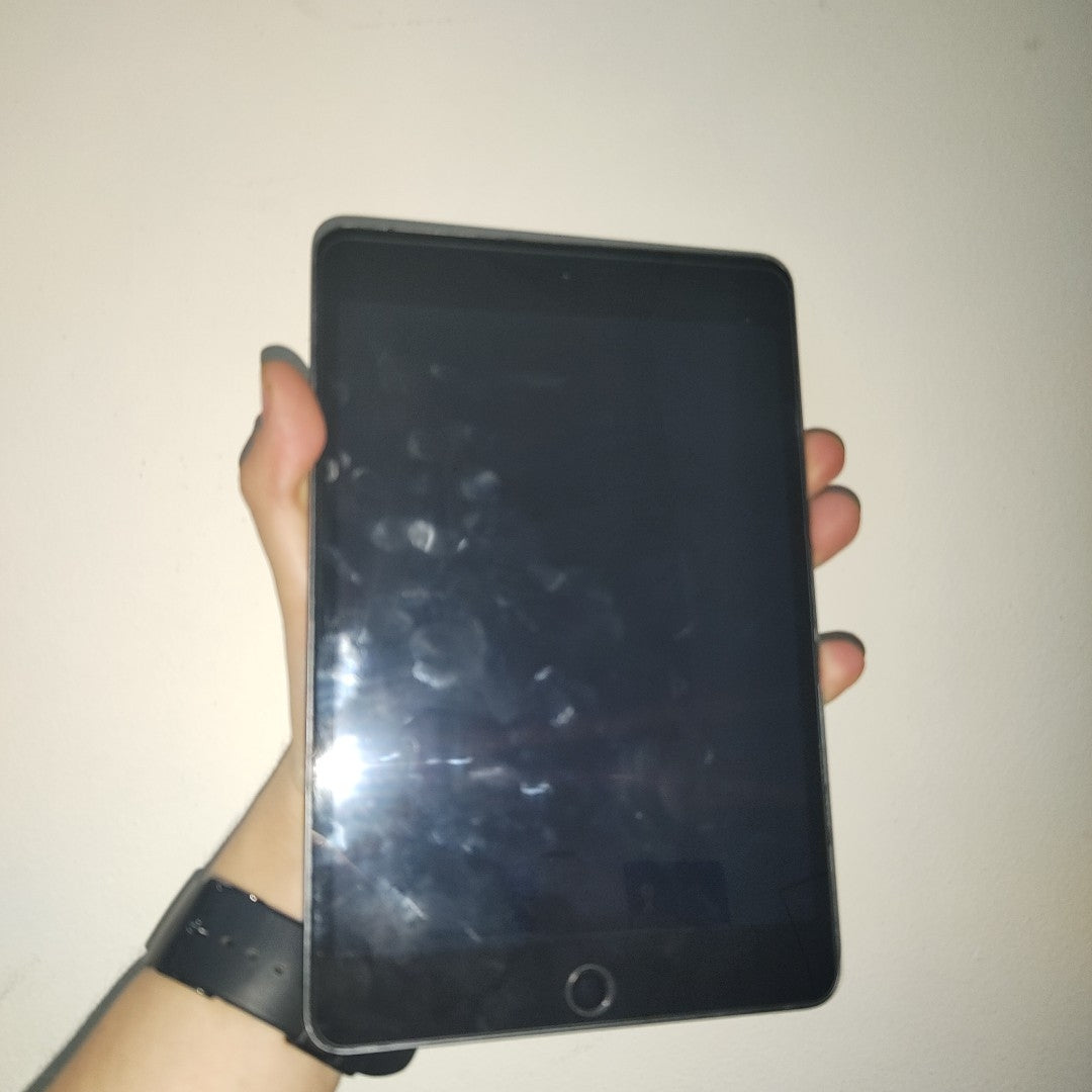 TABLETA APPLE IPAD MINI 5 A2133 64 GB 3 GB RAM (SEMINUEVO)