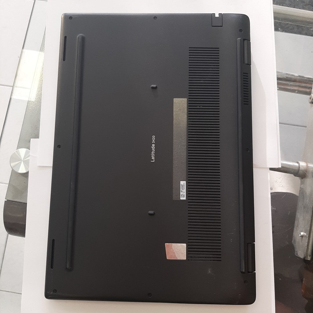LAPTOP DELL LATITUDE 3420 (2021) 512 GB SSD 16 GB RAM (SEMINUEVO)
