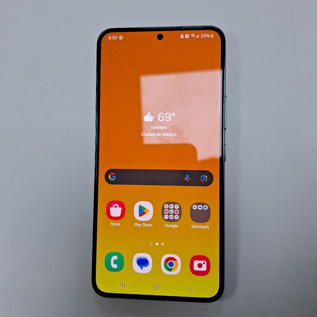 CELULAR SAMSUNG GALAXY S22 SM-S901U 128 GB 8 GB RAM (SEMINUEVO)