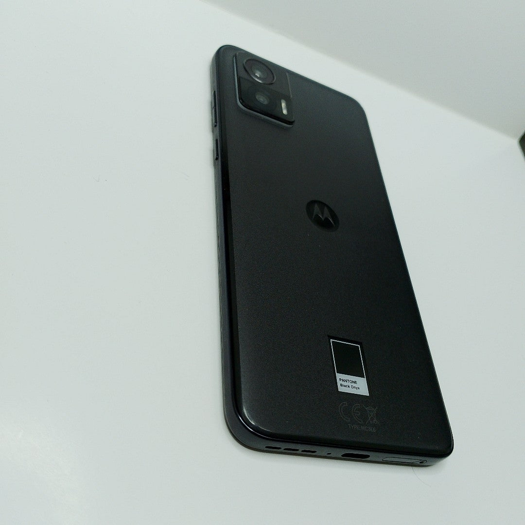 CELULAR MOTOROLA EDGE 30 NEO XT2245-1 128 GB 8 GB RAM (SEMINUEVO)
