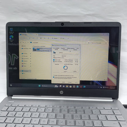 LAPTOP HP 14-DQ0527LA (2023) 256 GB SSD 8 GB RAM (SEMINUEVO)