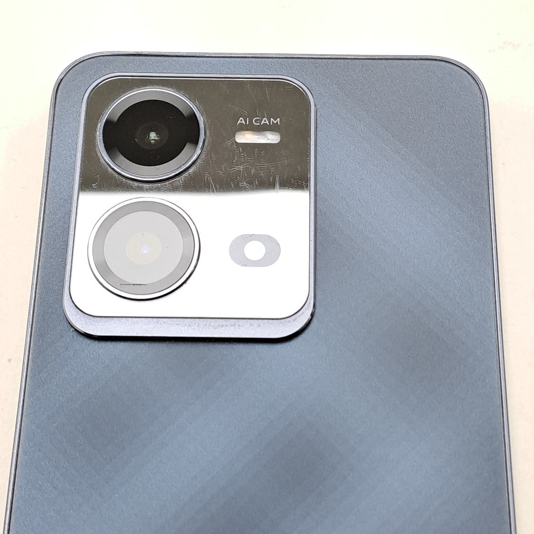 CELULAR VIVO V25 V2202 128 GB 8 GB RAM (SEMINUEVO)