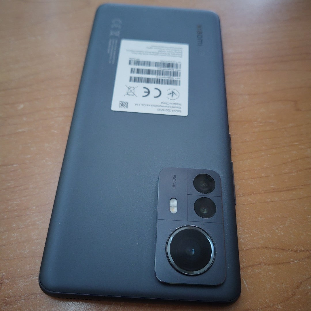 CELULAR XIAOMI 12 PRO 2201122G (2022) 256 GB 12 GB RAM (SEMINUEVO)