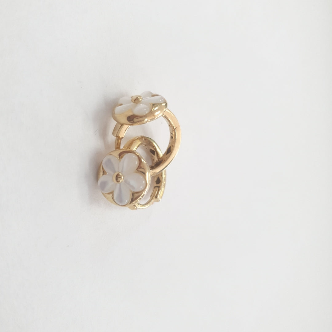 HUGGIES ORO 14K 2.5 (NUEVO)