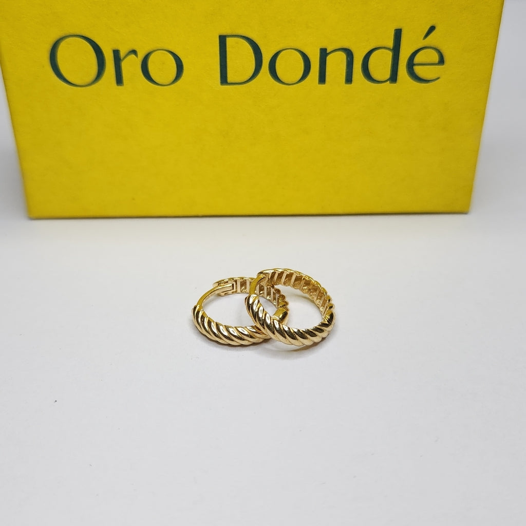 HUGGIES ORO 14K 2 (NUEVO)
