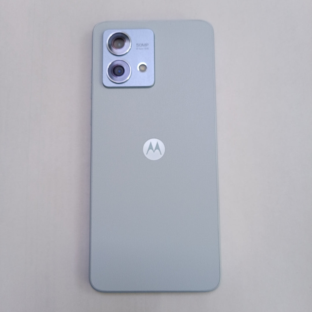 CELULAR MOTOROLA MOTO G84 XT2347-1 (2023) 256 GB 8 GB RAM (SEMINUEVO)