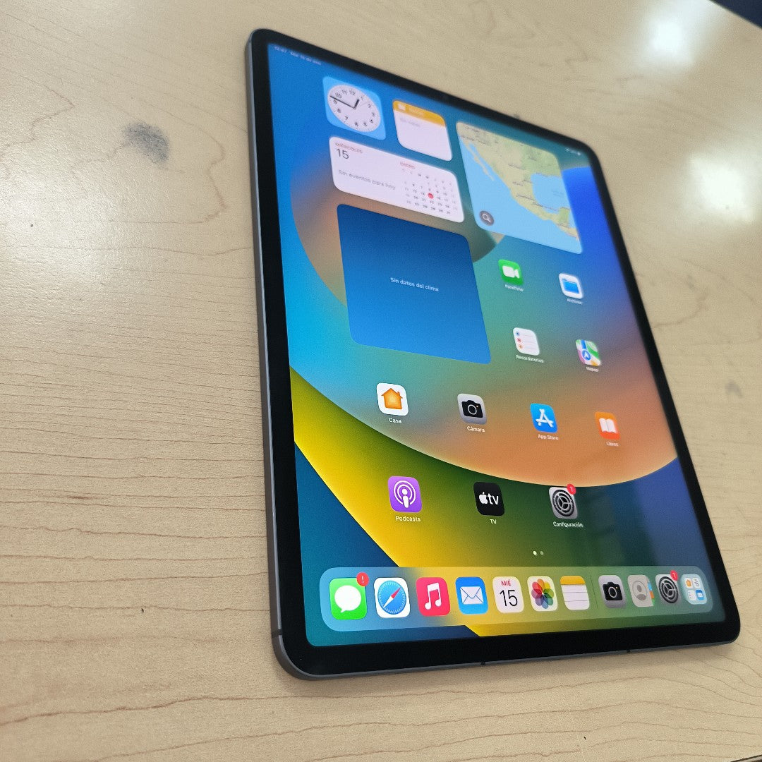 TABLETA APPLE IPAD PRO 5 12.9" A2379 256 GB 8 GB RAM (SEMINUEVO)