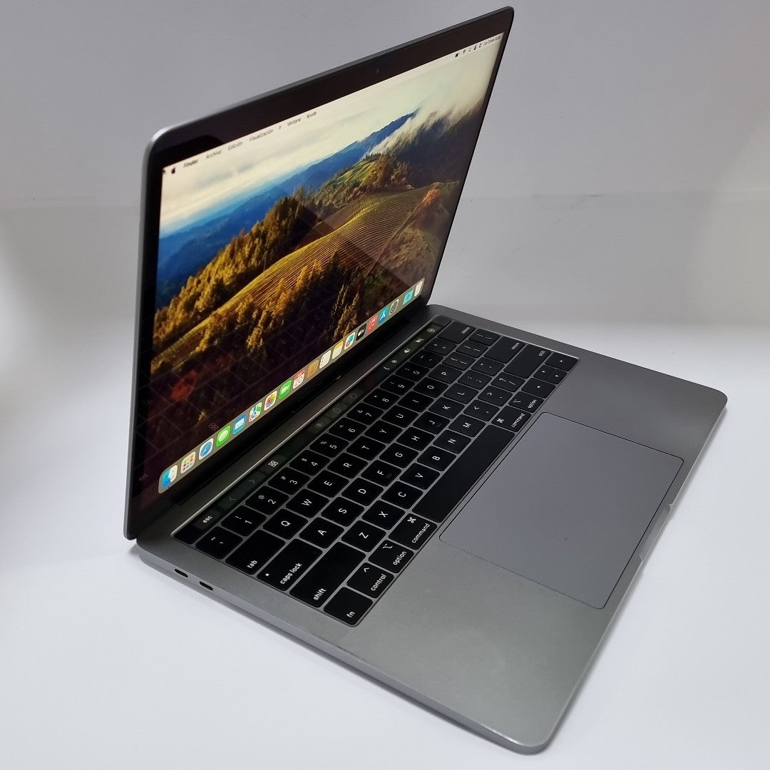 LAPTOP APPLE MACBOOK PRO 13" 2018 2.3 A1989 512 GB SSD 8 GB RAM (SEMINUEVO)