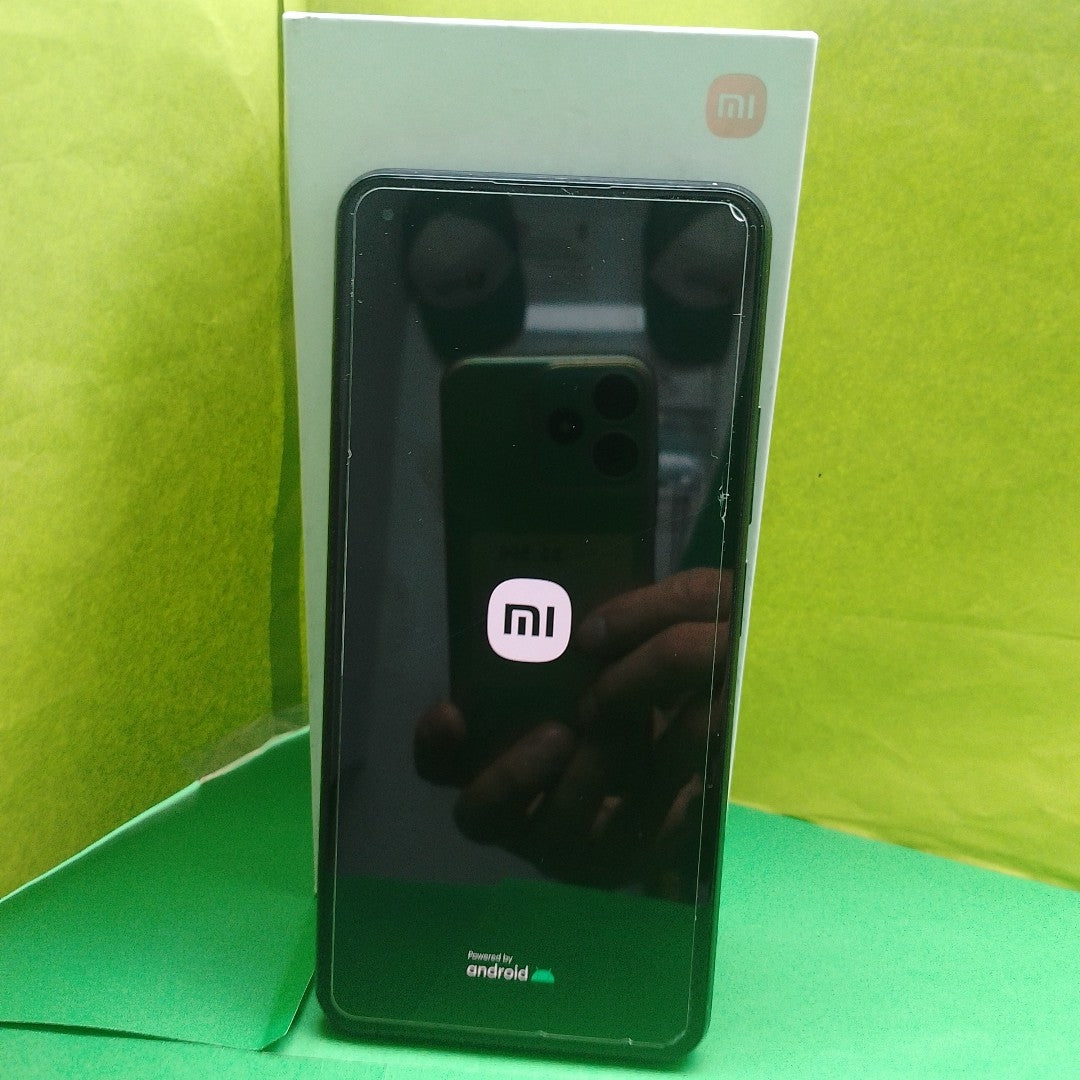 CELULAR XIAOMI MI 11 LITE 5G NE 2109119DG 128 GB 8 GB RAM (SEMINUEVO)