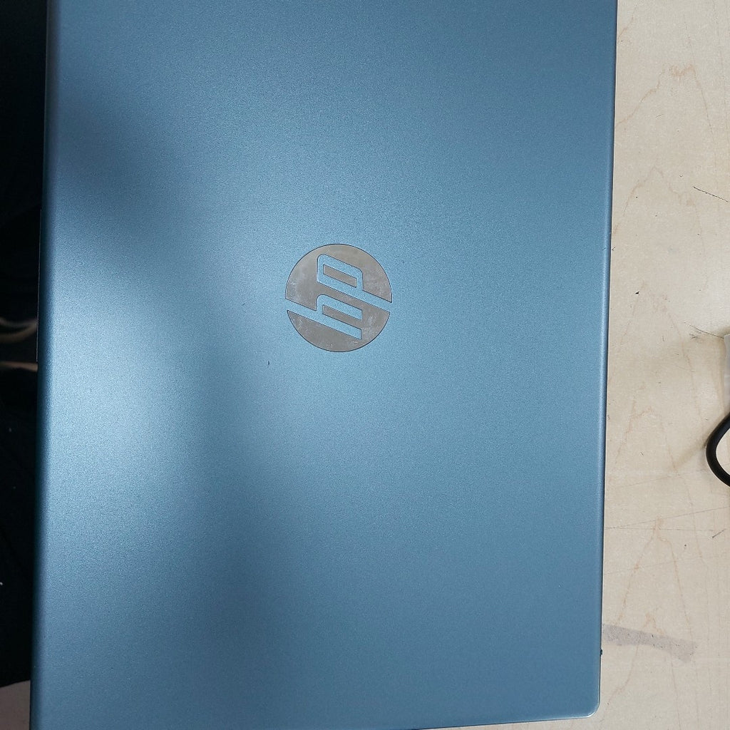LAPTOP HP 15-FD0000LA (2023) 512 GB SSD 8 GB RAM (SEMINUEVO)