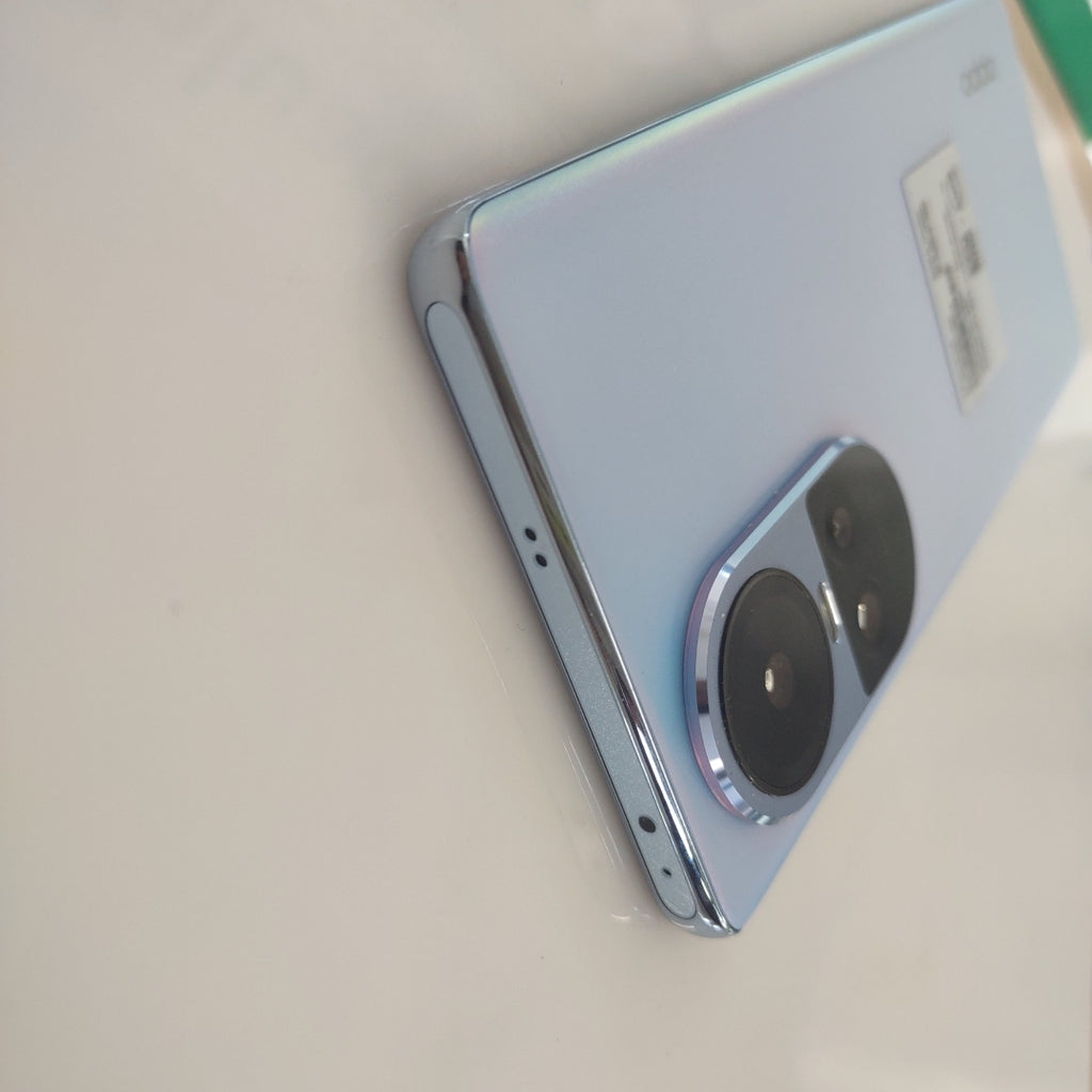 CELULAR OPPO  RENO10 5G CPH2531 (2023) 256 GB 8 GB RAM (SEMINUEVO)