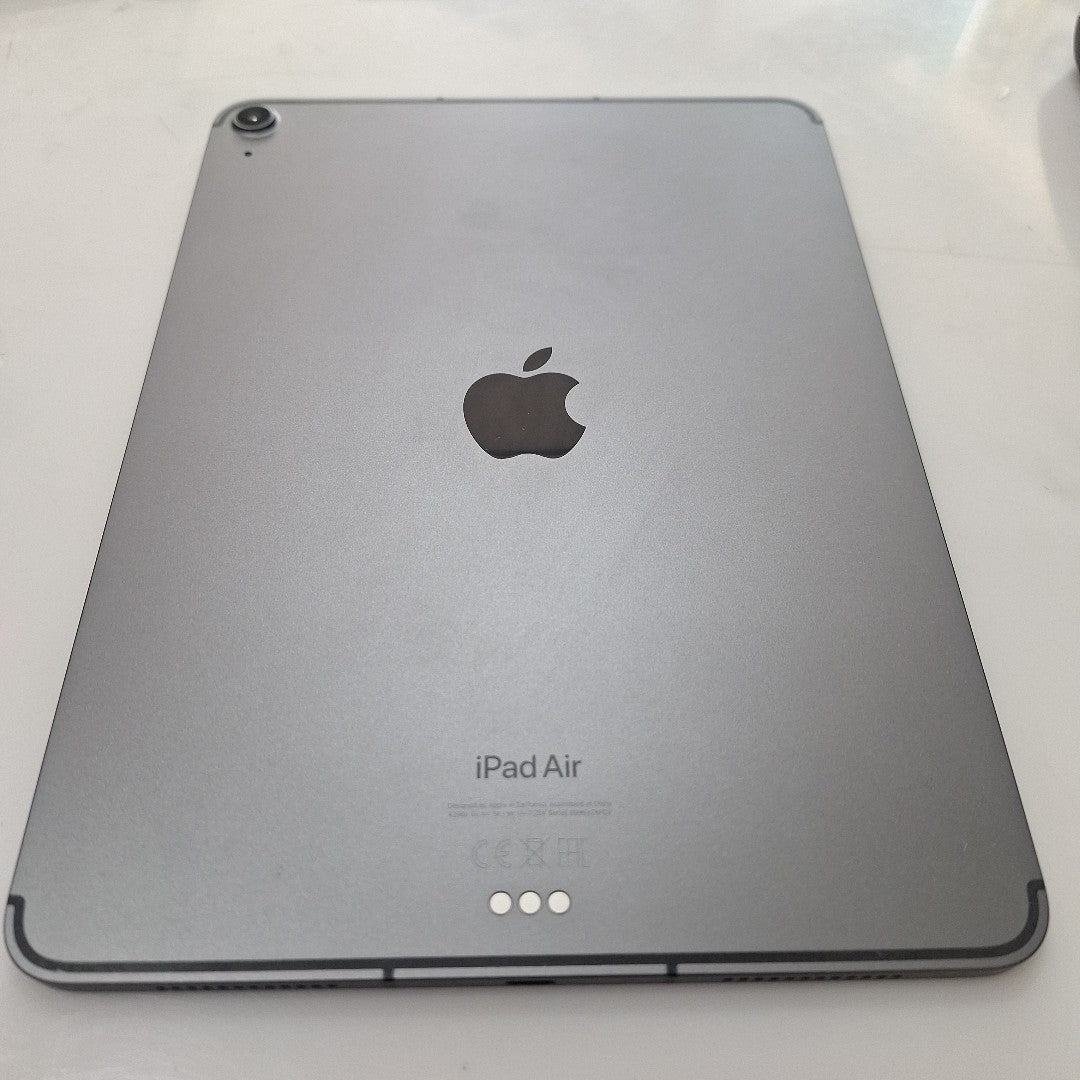 TABLETA APPLE IPAD AIR 5 A2589 256 GB 8 GB RAM (SEMINUEVO)