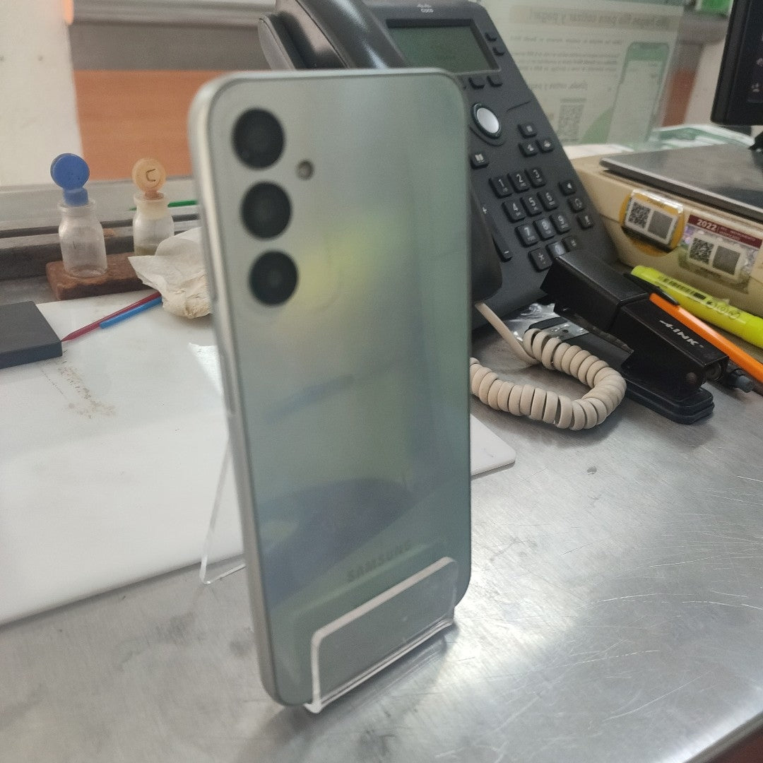 CELULAR SAMSUNG GALAXY A24 SM-A245M/N (2023) 128 GB 4 GB RAM (SEMINUEVO)